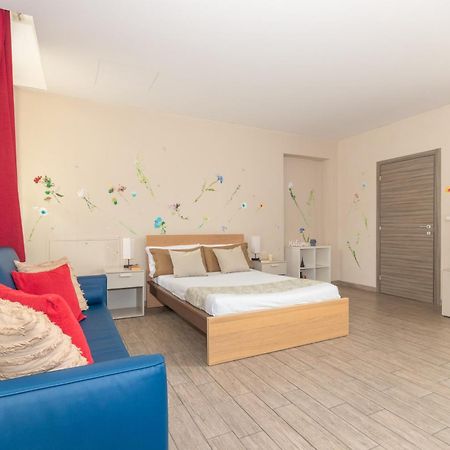 Housing Giulia Aparthotel ตูริน ภายนอก รูปภาพ