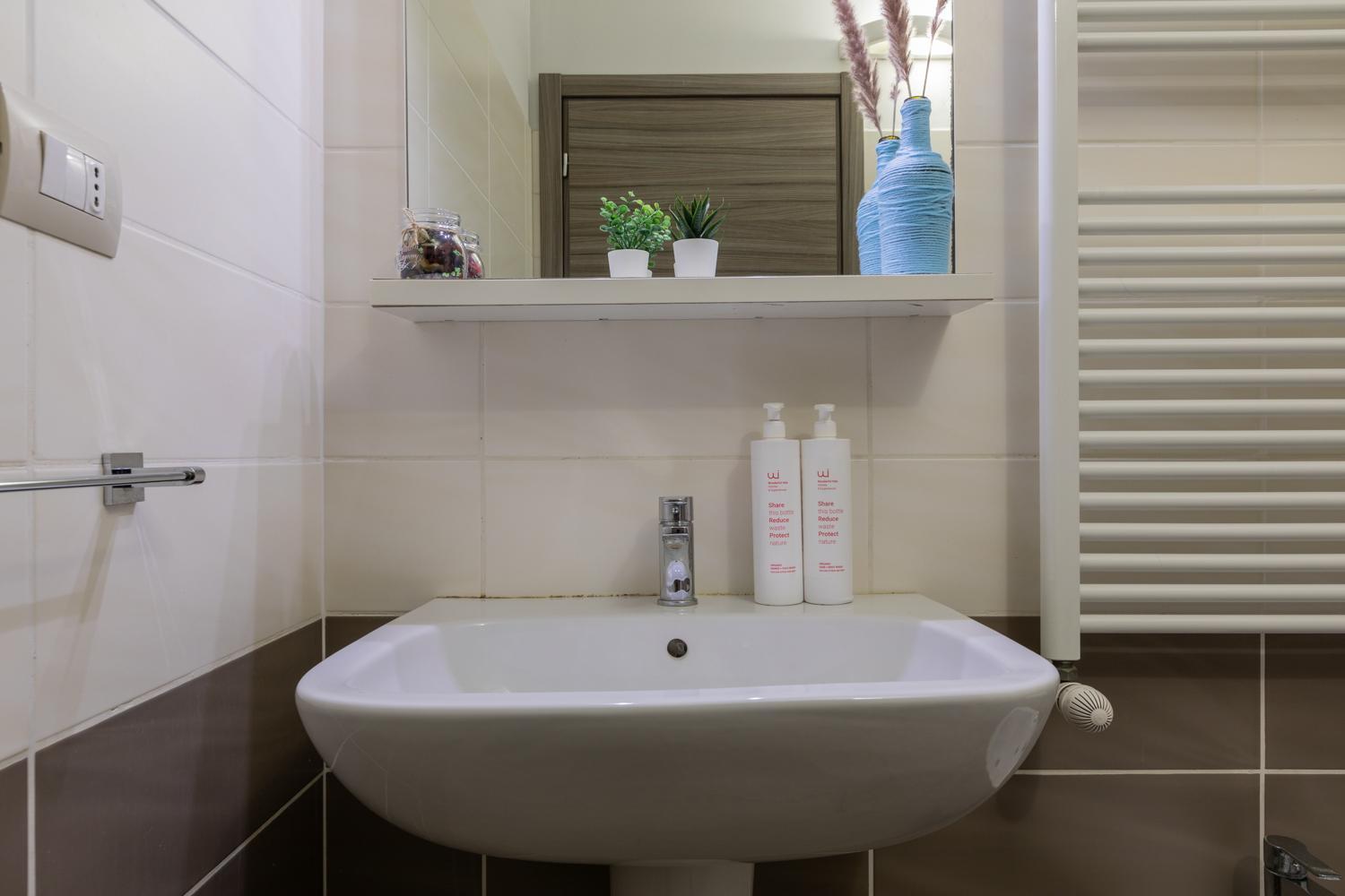 Housing Giulia Aparthotel ตูริน ภายนอก รูปภาพ