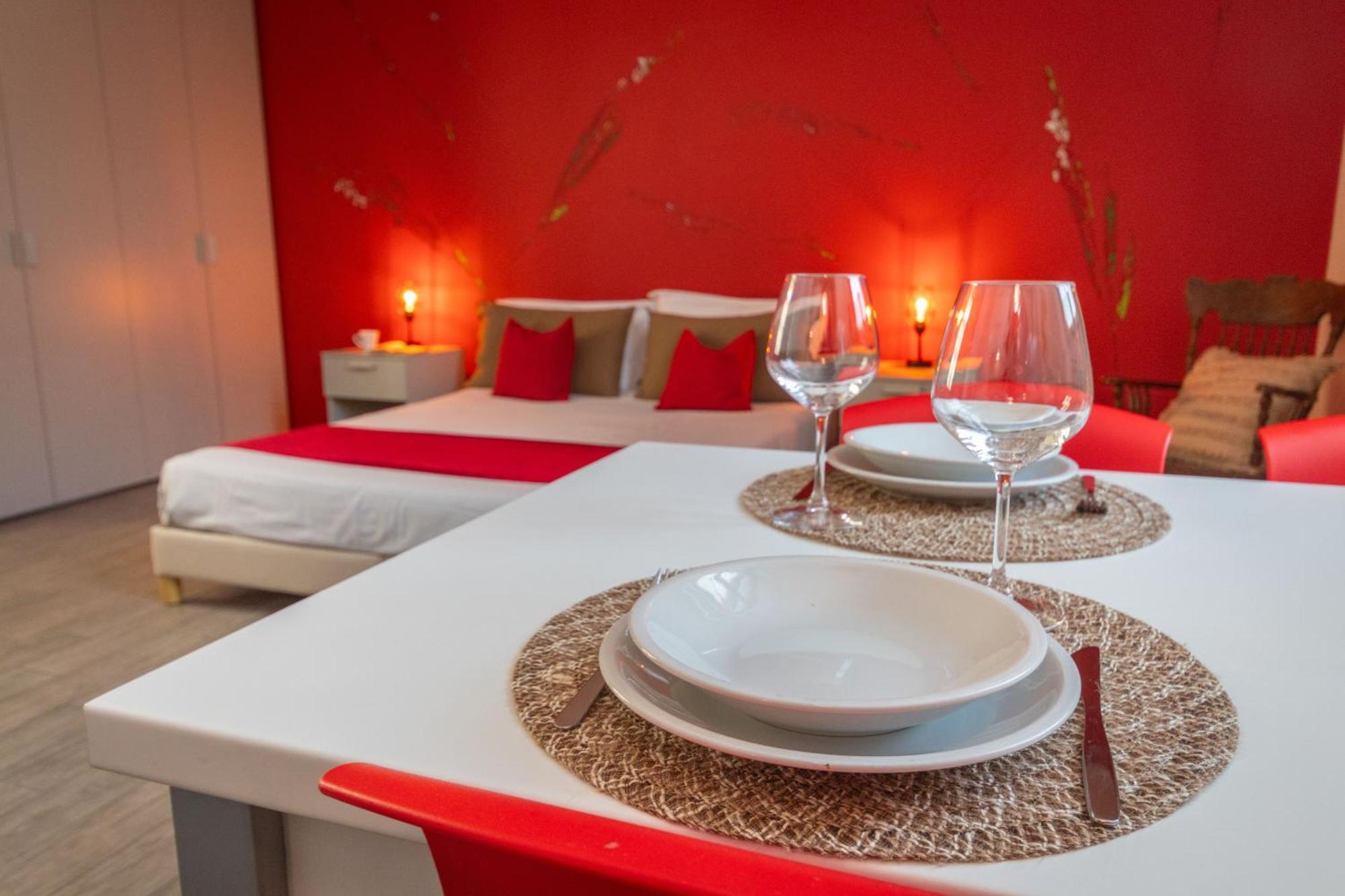 Housing Giulia Aparthotel ตูริน ภายนอก รูปภาพ